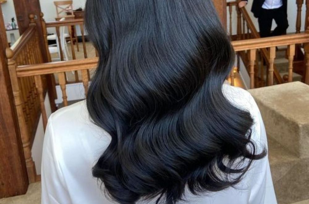 How to Make Curls Last Longer for Any Special Event